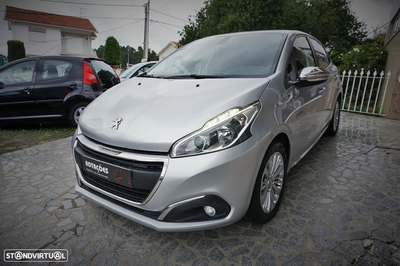 Peugeot 208 1.6 BlueHDi Style