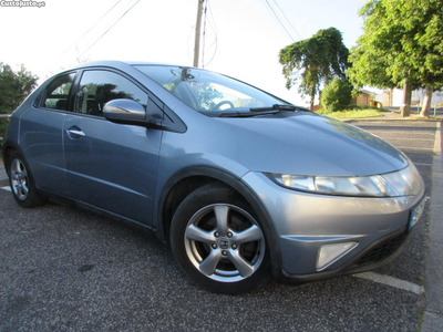 Honda Civic 1.4 i-VTEC Comfort, Bancos em Pele Integral