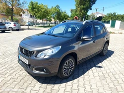 Peugeot 2008 1.2 VTi Active