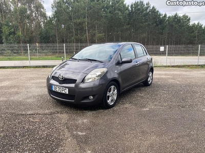 Toyota Yaris 1.4 D4D 90 Cv