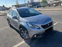 Peugeot 2008 1.2 PureTech Signature