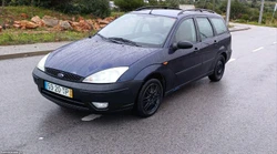 Ford Focus 1.4 gasolina preco negociável