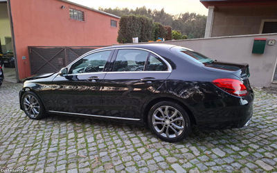 Mercedes-Benz C 200 d Avantgarde Cx Aut.F1 Apenas 52 Mil kms Nac