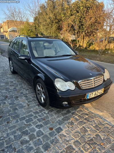 Mercedes-Benz C 180 Nacional