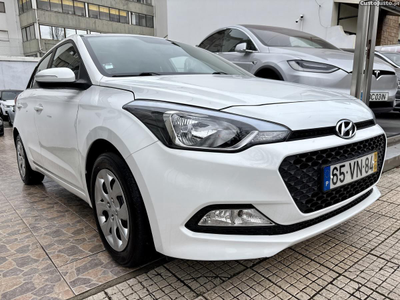 Hyundai i20 1.1 CRDI BLUE ACCESS + BLUETOOTH NACIONAL