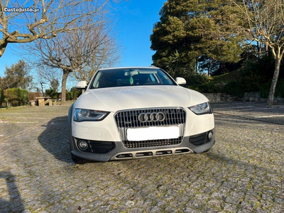 Audi A4 Allroad 2.0 tdi quattro exclusive