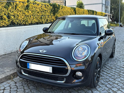 MINI Cooper D 116cv 130Mil Km C/Novo