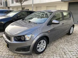 Chevrolet Aveo 1.2 LT 5P