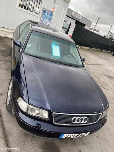 Audi A8