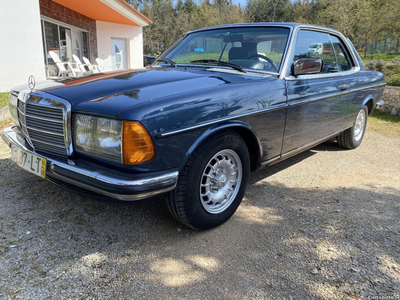 Mercedes-Benz 230 nd