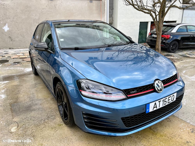 VW Golf 2.0 TDI Confortline