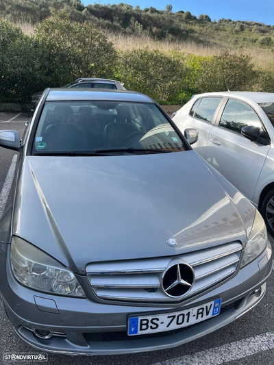 Mercedes-Benz C 220