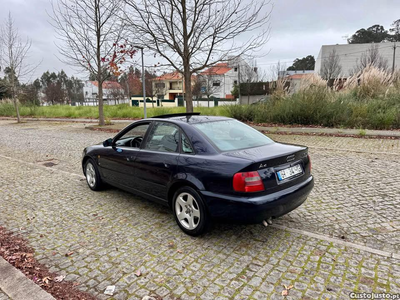 Audi A4 1.9TDI 110cv Nacional