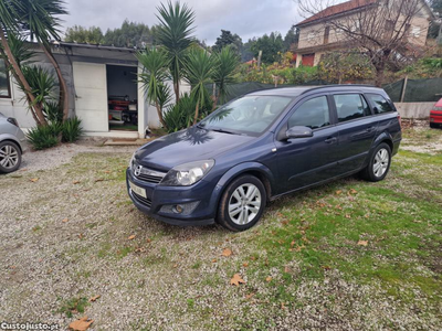 Opel Astra 1700 cdti 125cv