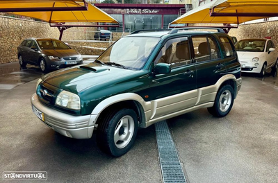 Suzuki Grand Vitara Metal Top 2.0 TDi