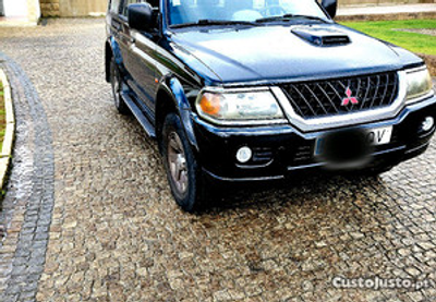 Mitsubishi Pajero sport wagon