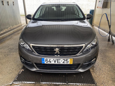 Peugeot 308 1.5 Hdi