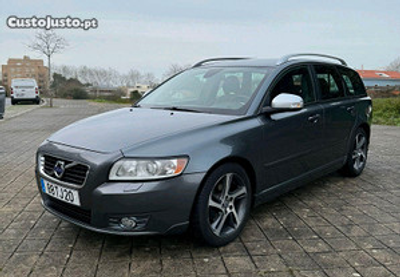 Volvo V50 D2 R-Design