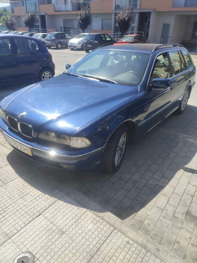 BMW 525 BMW 525d touring