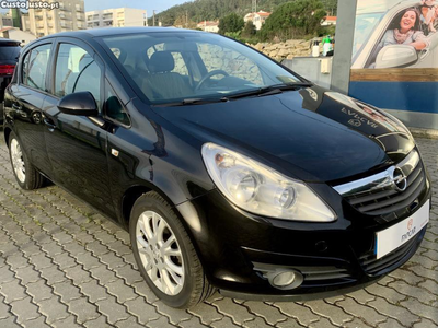 Opel Corsa 1.2 Enjoy