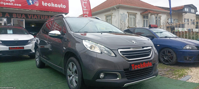 Peugeot 2008 1.6 BlueHDi Style