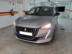 Peugeot 208 PureTech Allure 101 CV