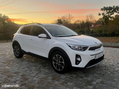 Kia Stonic 1.0 T-GDI EX