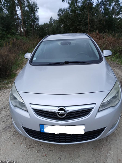 Opel Astra sports 1.7cdti 125cv. (motor isuzu)