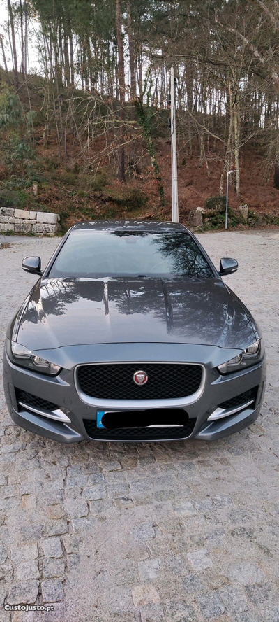 Jaguar XE R-Sport 2.0D 180 cv