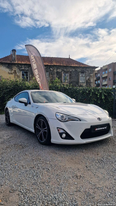 Toyota GT86 2.0D-4S Sport + GPS