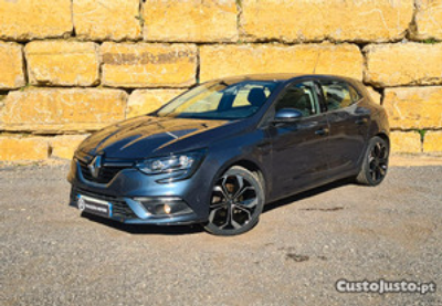 Renault Mégane 1.5 Blue dCi Intens EDC