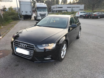 Audi A4 2.0 TDI 143cv