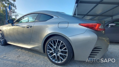 Lexus RC 300h F Sport + de 2017