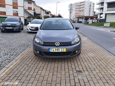 VW Golf