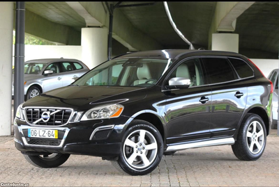 Volvo XC60 2.0D R-DESIGN-NACIONAL