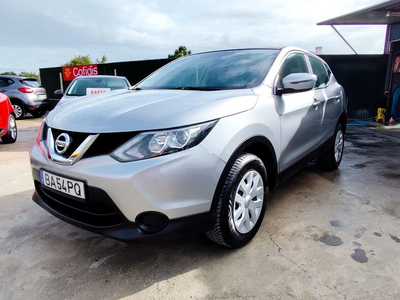 Nissan Qashqai 1.2 DIG-T Acenta