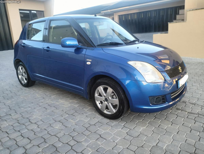 Suzuki Swift 1.3 DDiS GLX