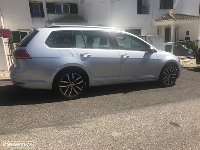 VW Golf Variant 1.6 TDi GPS Edition