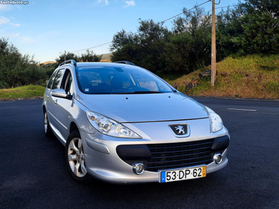 Peugeot 307 (307)