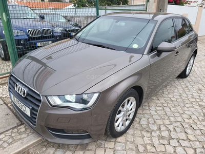 Audi A3 1.6 TDi Attraction S tronic