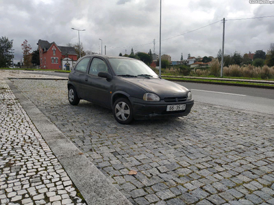 Opel Corsa 1.0