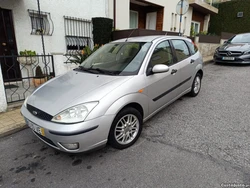 Ford Focus 1.4 16V Gasolina