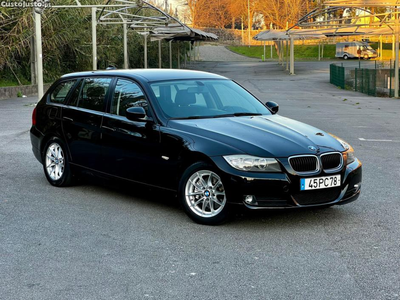 BMW 320 D Touring NAVIGATION