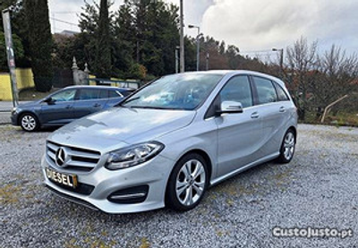 Mercedes-Benz B 180 d Urban Nacional