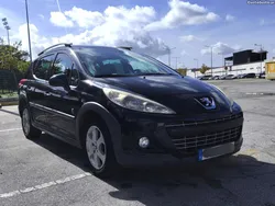 Peugeot 207 sw Outdoor 1.6 HDI tecto panorâmico