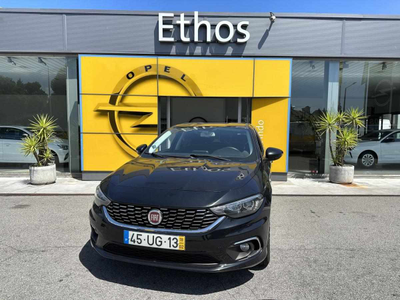 Fiat Tipo 1.3 M-Jet Lounge