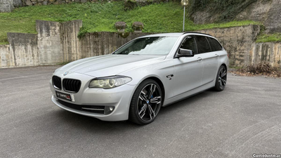 BMW 520 D Auto Touring Sport 184cv - (F11)