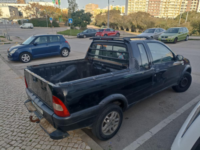 Fiat Strada Jtd 1.9Diesel(Mecanica Impecável)Cax Aberta!