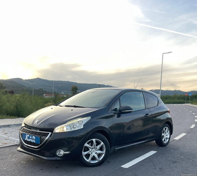 Peugeot 208 1.2 VTi Active