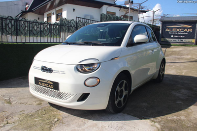 Fiat 500 E /118cv/ IVA dedutível